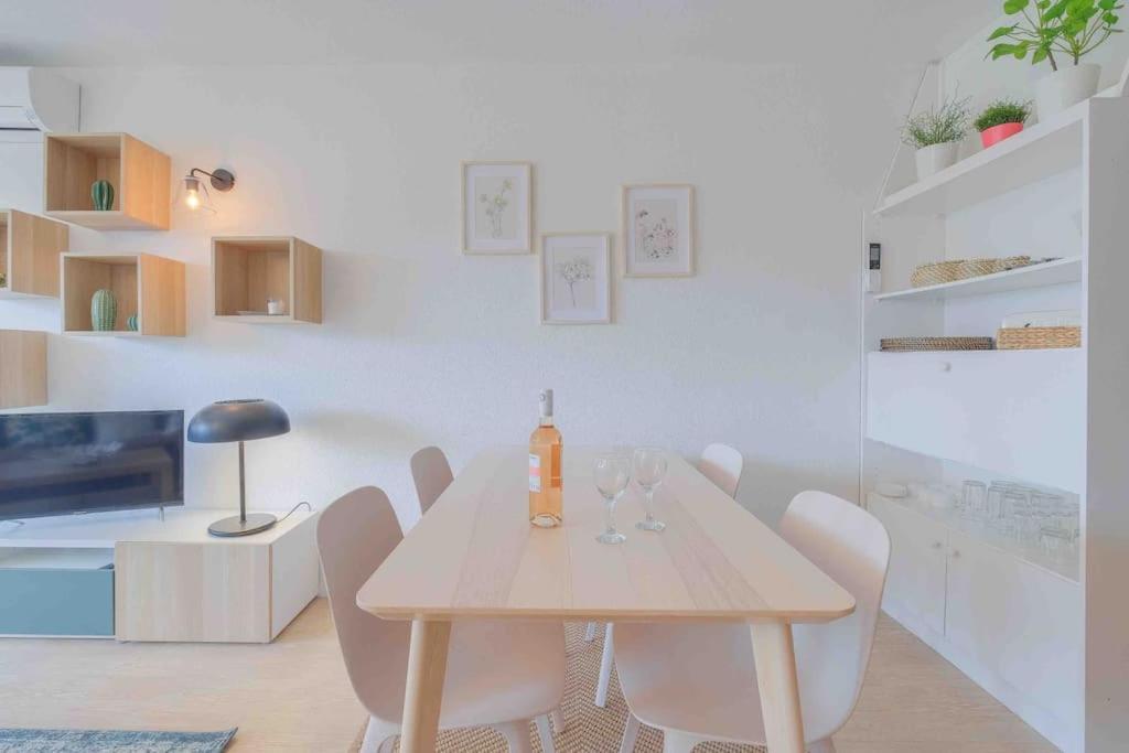 Boreal 4 Pax Bord De Mer Apartment Saint-Raphael  Ngoại thất bức ảnh